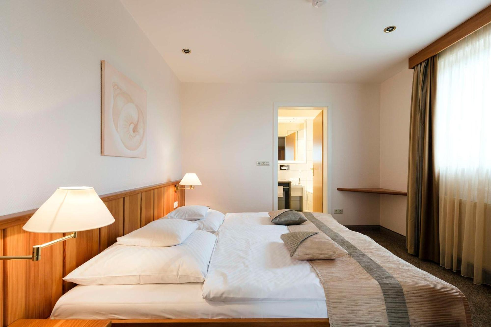 Junior Suite One Double Bed Sofa Bed Balcony,1641742626:JPEG