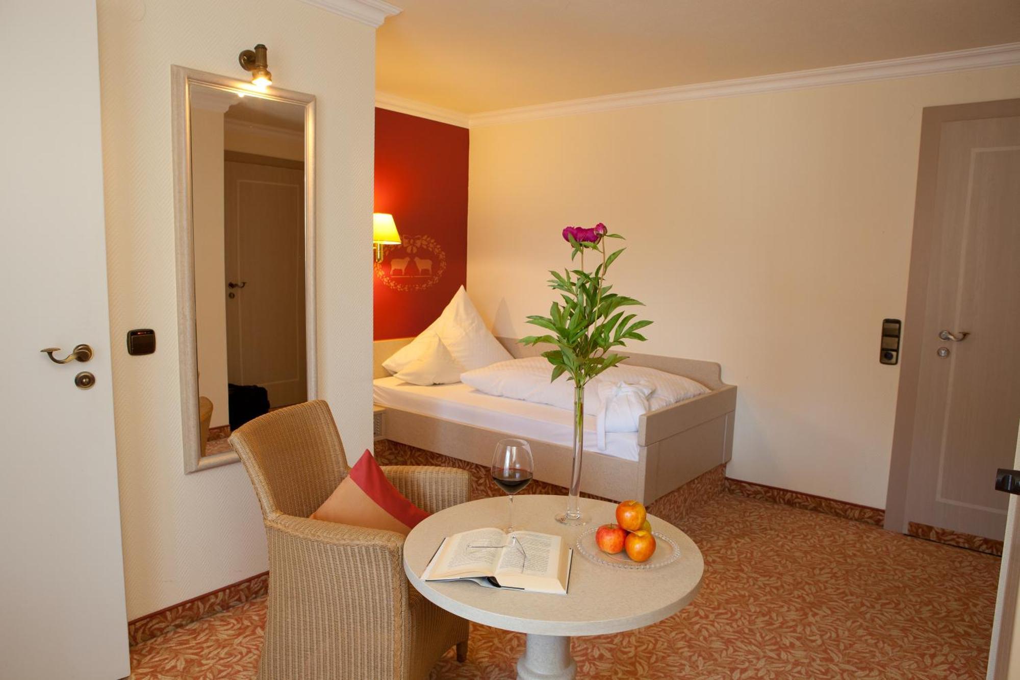 Comfort Single Room
